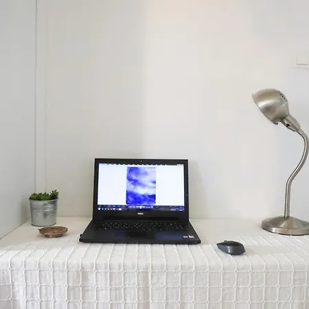 Apartamento Three Art House, Floor Open Plan Studio, Open Plan Art With Front Yard In Fiskardo